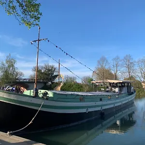 Bateau-hôtel Peniche Gemjo, Castelsarrasin